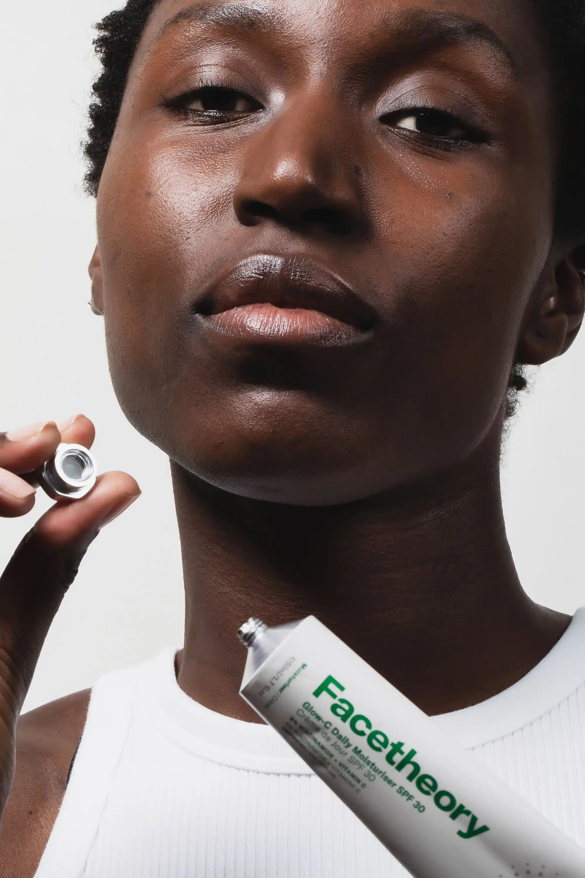 Glow-C Daily Moisturiser SPF 30 - Image 7